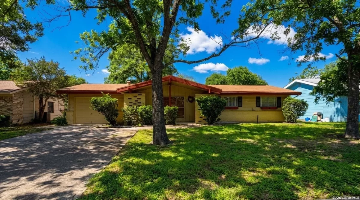 4BR House for Sale in San Antonio, TX
