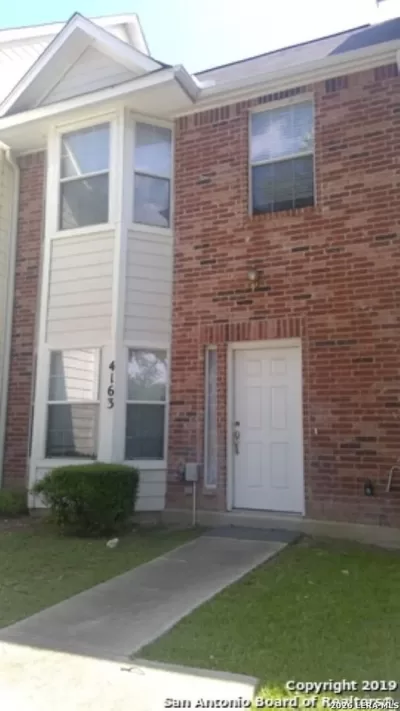 2BR House for Rent in San Antonio, TX