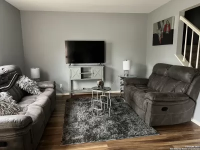 4BR House for Sale in San Antonio, TX
