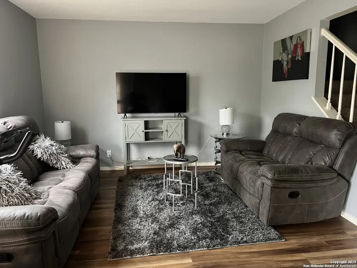 4BR House for Sale in San Antonio, TX