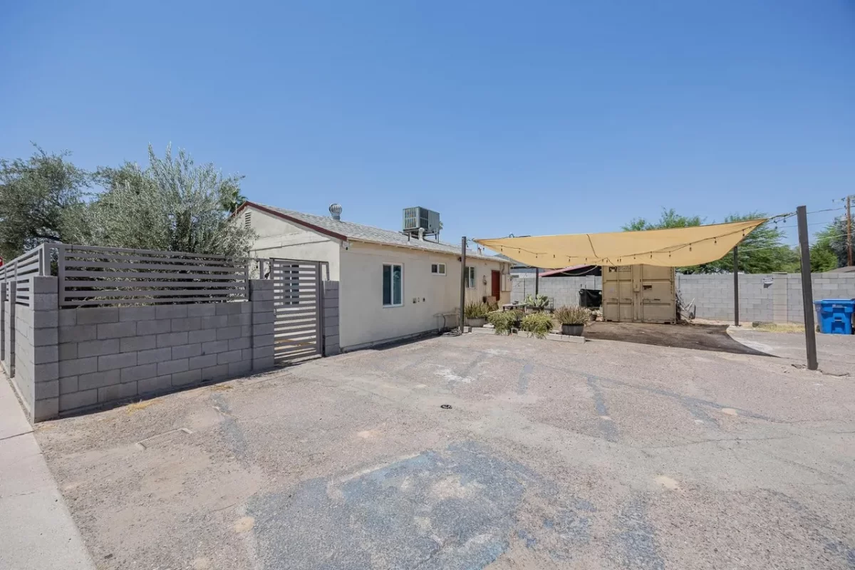 2BR House for Rent in Phoenix, AZ