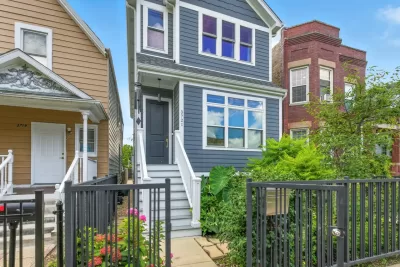 4BR House for Sale in Chicago, IL