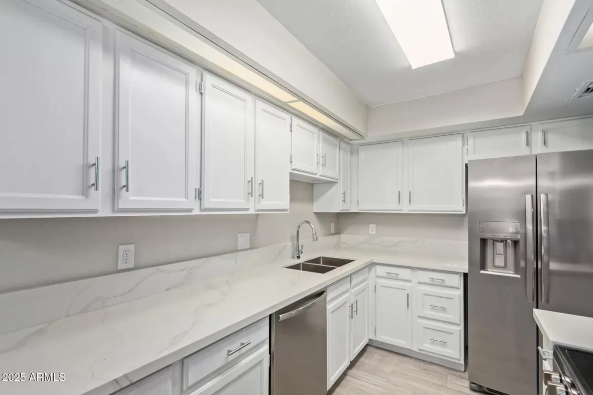 2BR Condo for Sale in Phoenix, AZ