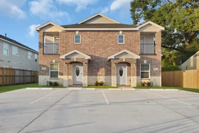 4BR Multi-Family for Sale in Houston, TX