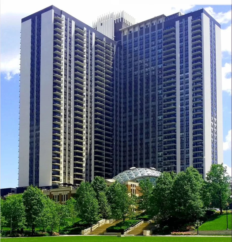 Condo for Rent in Chicago, IL