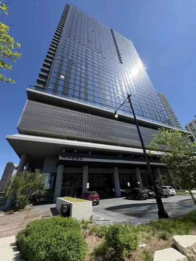 2BR Condo for Rent in Chicago, IL