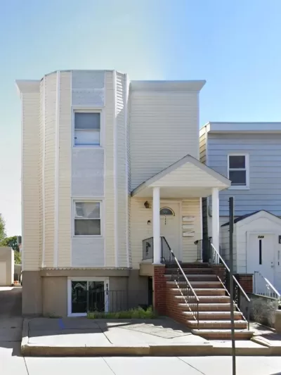 2BR Multi-Family for Rent in Bayonne, NJ