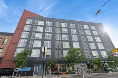 2BR Apartment for Rent in Chicago, IL