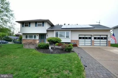 3BR House for Sale in Glendora, NJ