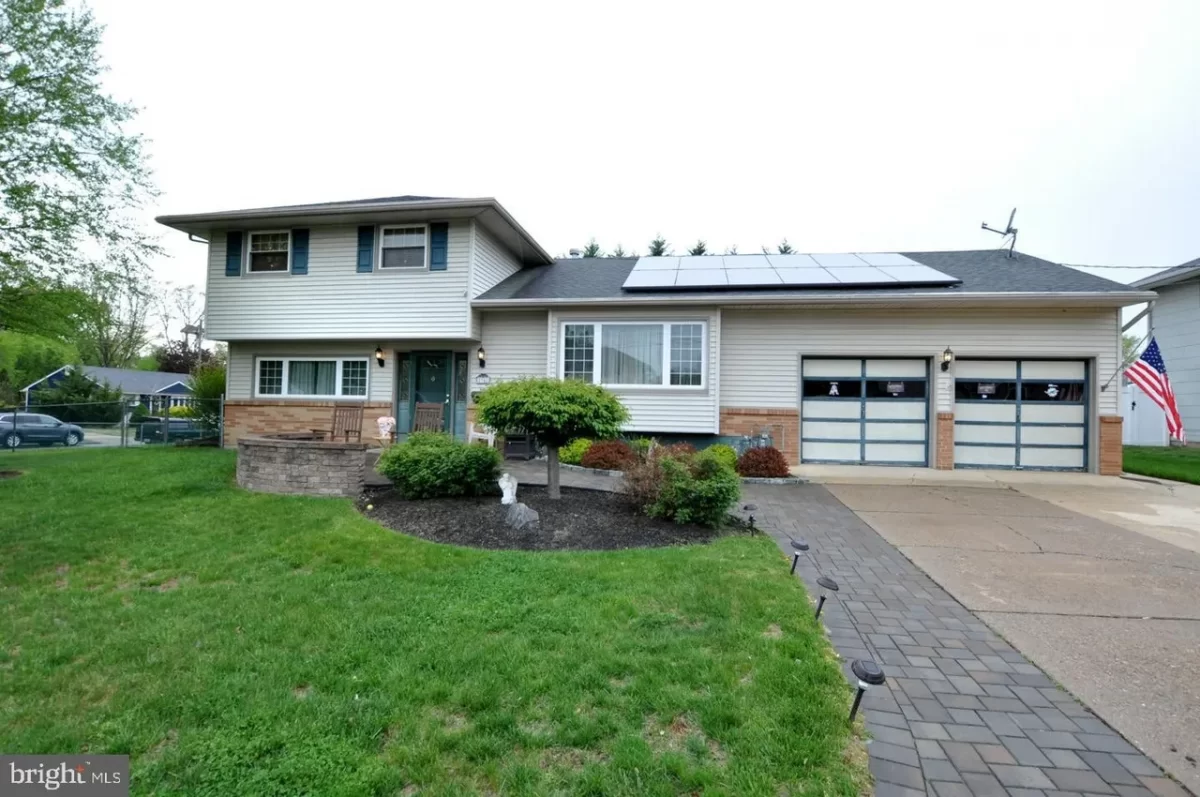 3BR House for Sale in Glendora, NJ