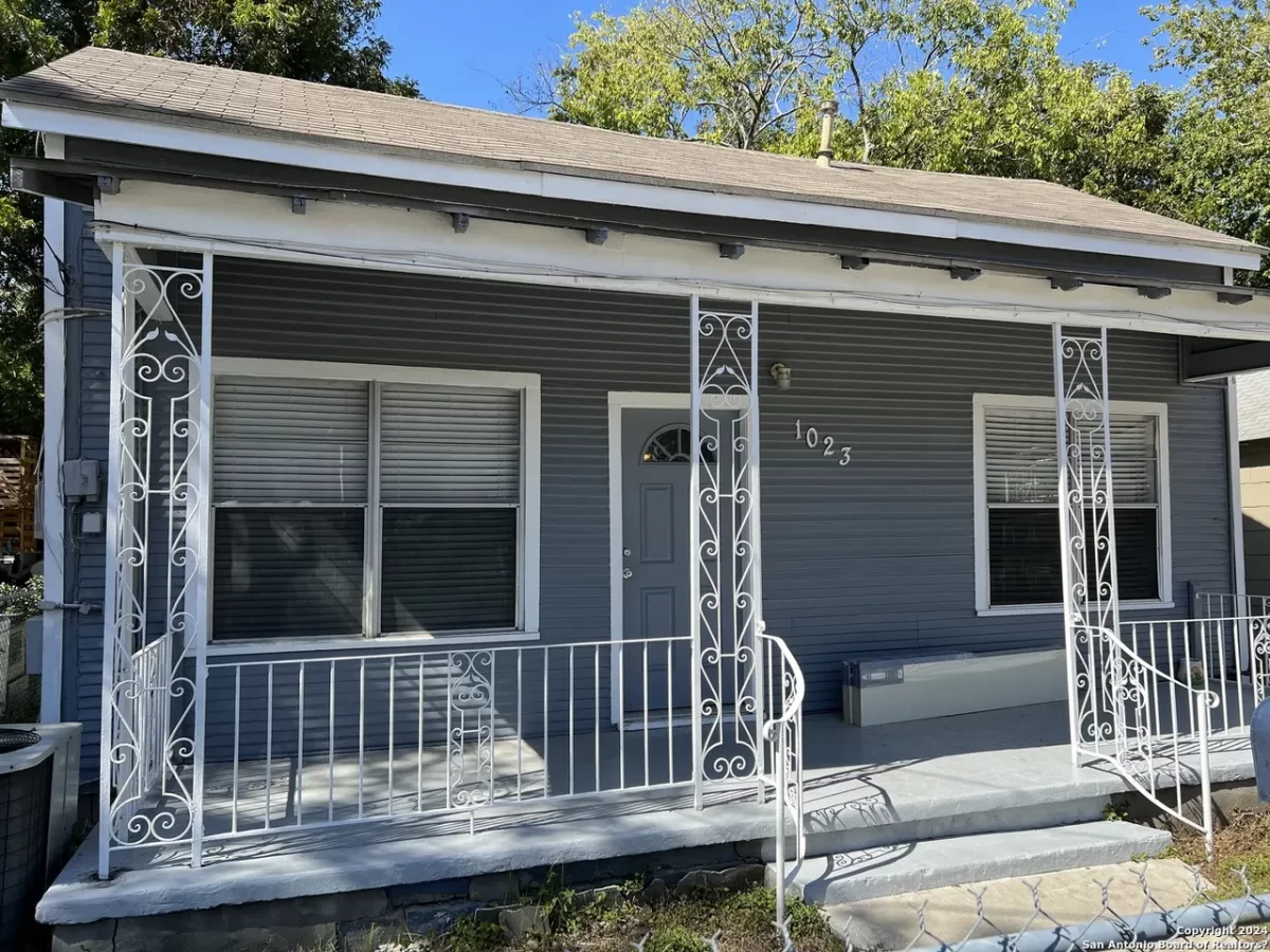 3BR House for Sale in San Antonio, TX