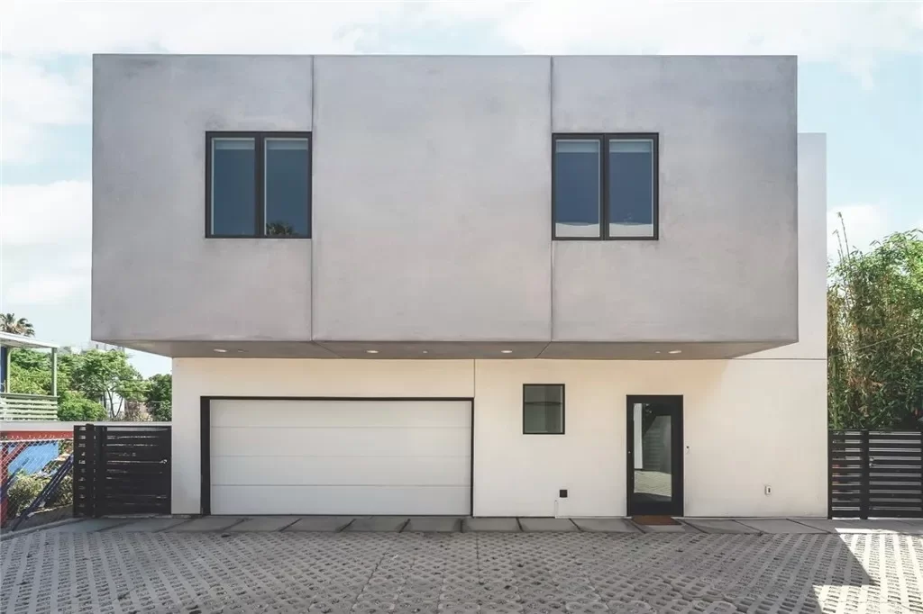 3BR House for Sale in Los Angeles, CA