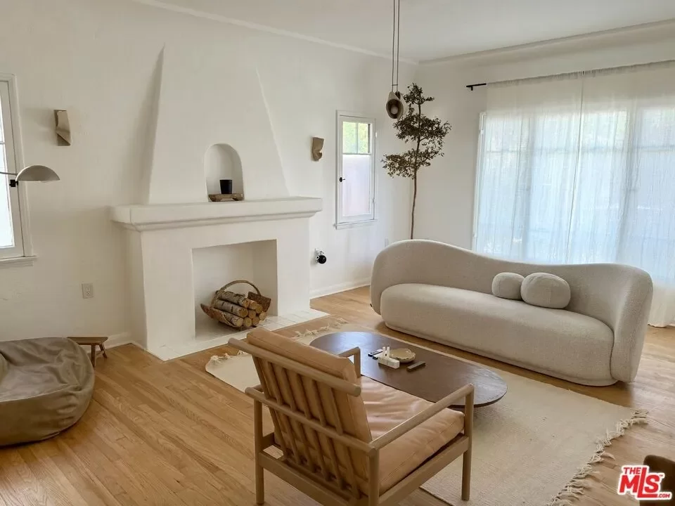 1BR Condo for Sale in Los Angeles, CA