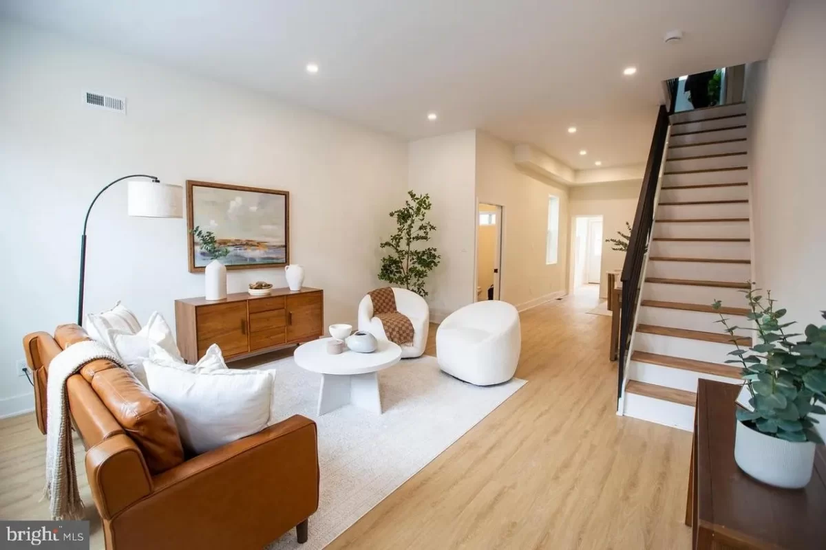 2BR Townhouse for Rent in Philadelphia, PA