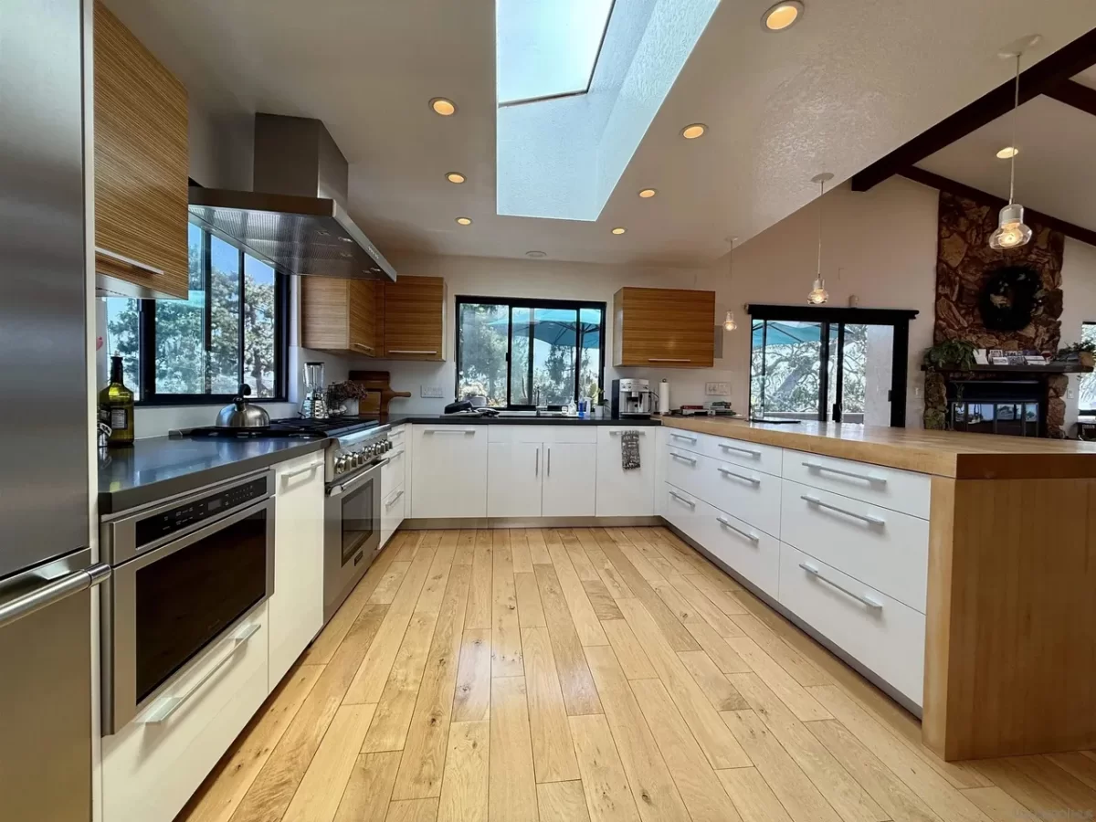 4BR House for Rent in San Diego, CA