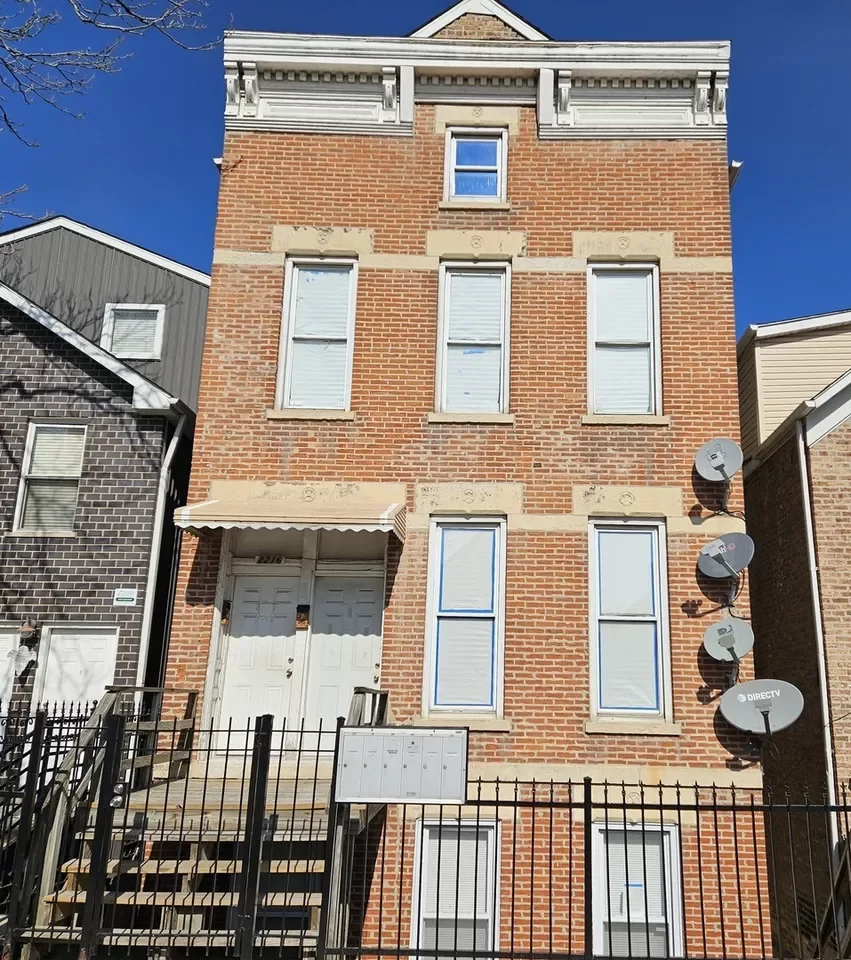 2BR Apartment for Rent in Chicago, IL