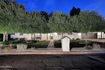 4BR House for Sale in Phoenix, AZ
