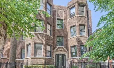 3BR Condo for Rent in Chicago, IL