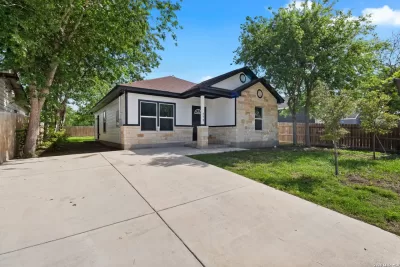 3BR House for Sale in San Antonio, TX