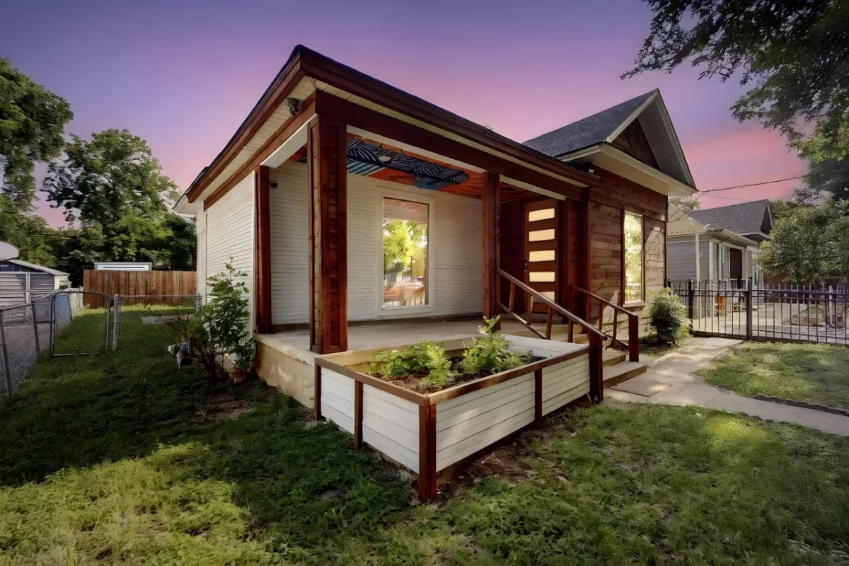 4BR House for Sale in Dallas, TX