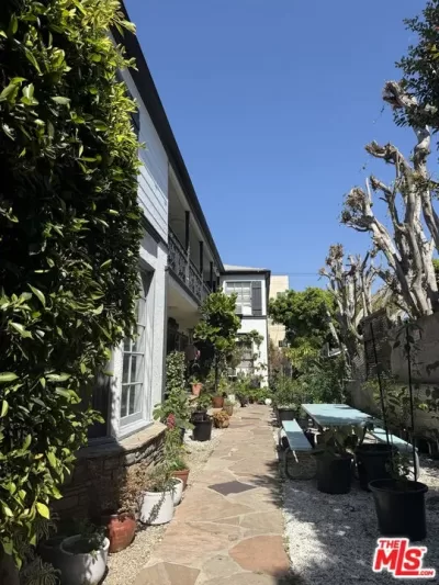 1BR Condo for Rent in West Hollywood, CA