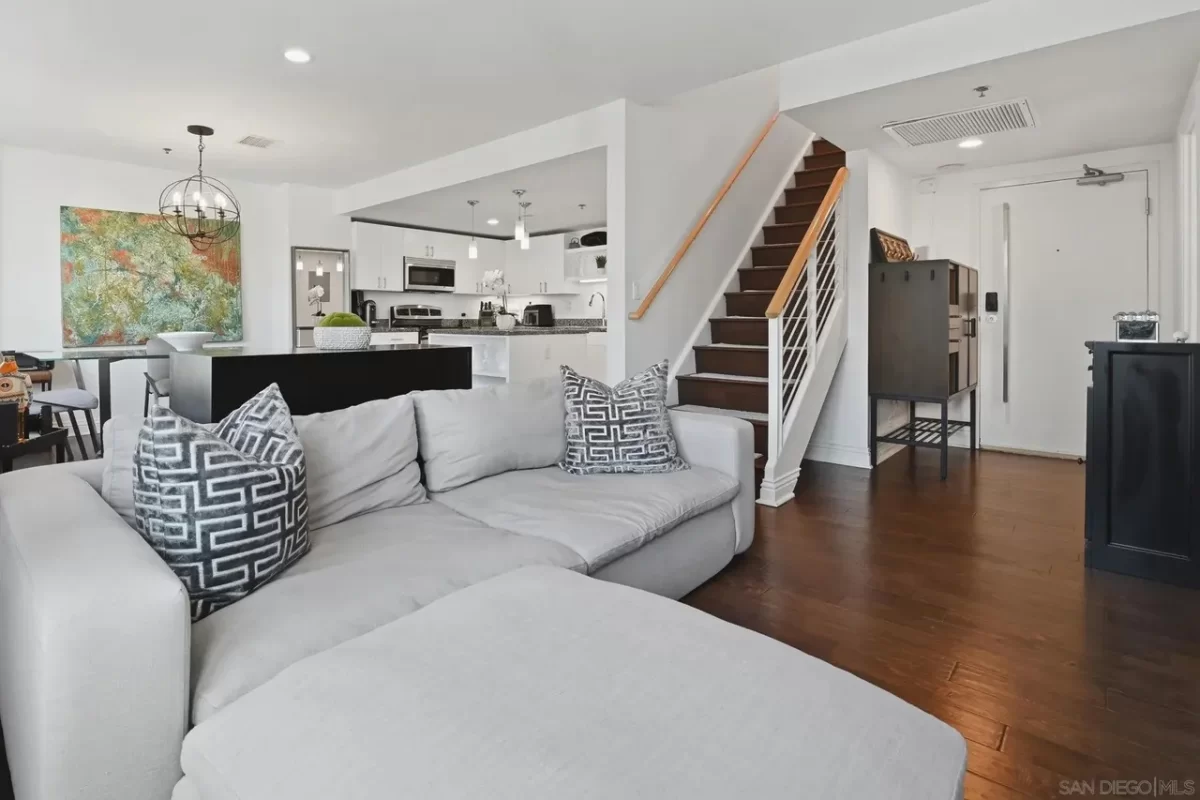 2BR Condo for Sale in San Diego, CA