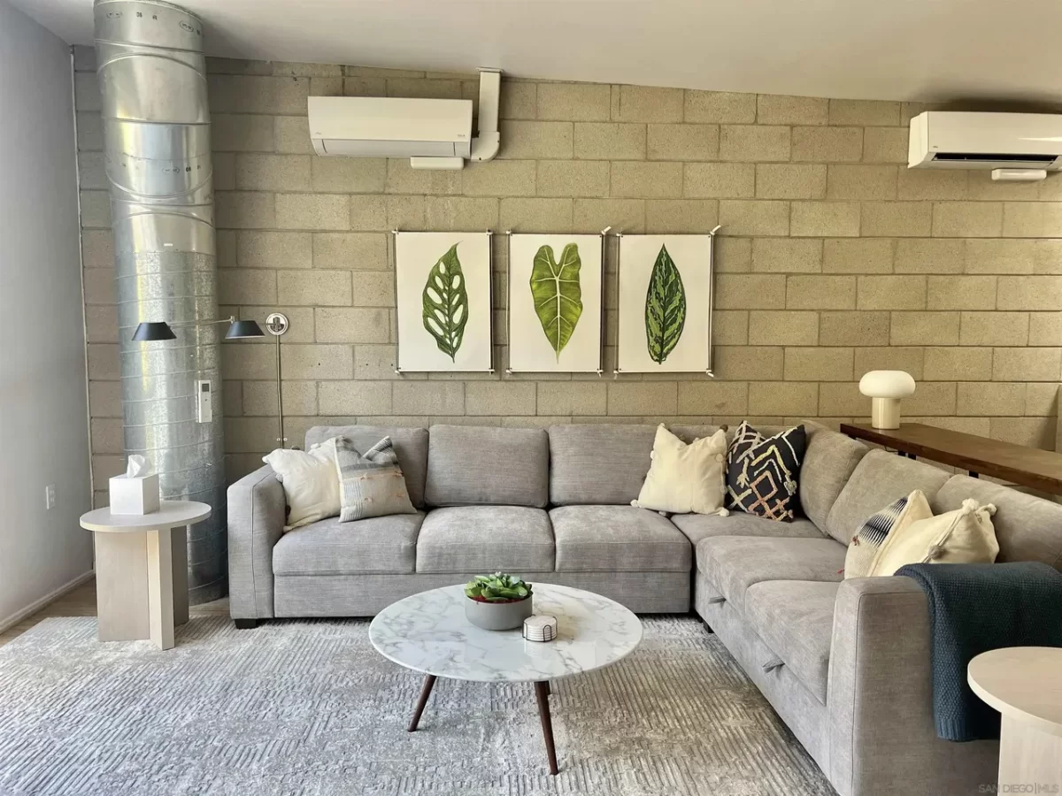 Condo for Sale in San Diego, CA