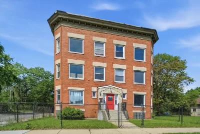4BR House for Rent in Chicago, IL