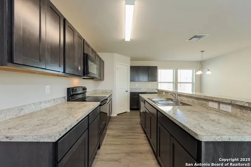 4BR House for Rent in San Antonio, TX