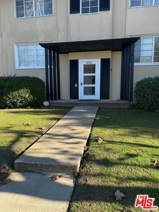 2BR Condo for Rent in Los Angeles, CA
