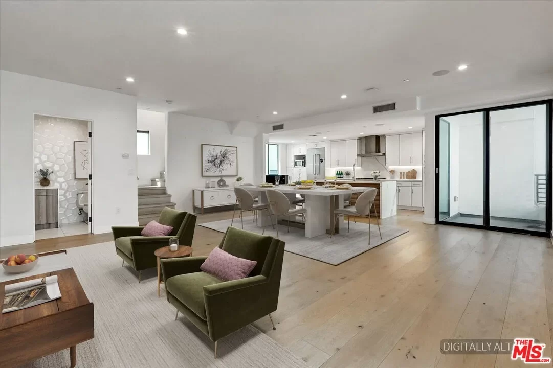 3BR House for Sale in Los Angeles, CA