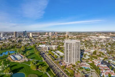 2BR Condo for Sale in Phoenix, AZ