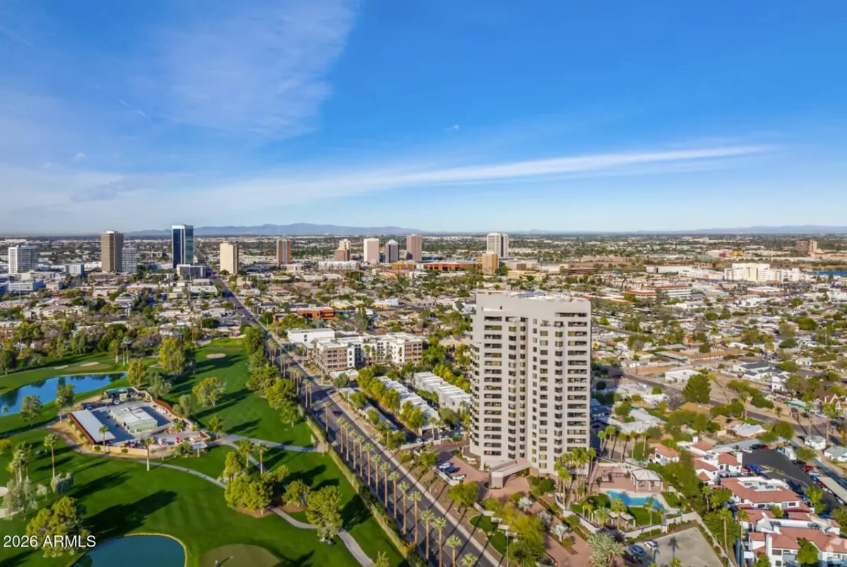 2BR Condo for Sale in Phoenix, AZ