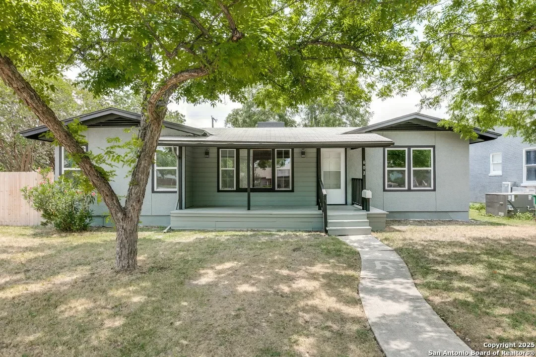 3BR House for Sale in San Antonio, TX