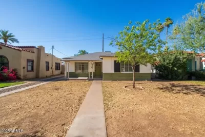 4BR House for Sale in Phoenix, AZ