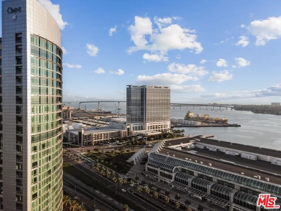 3BR Condo for Sale in San Diego, CA