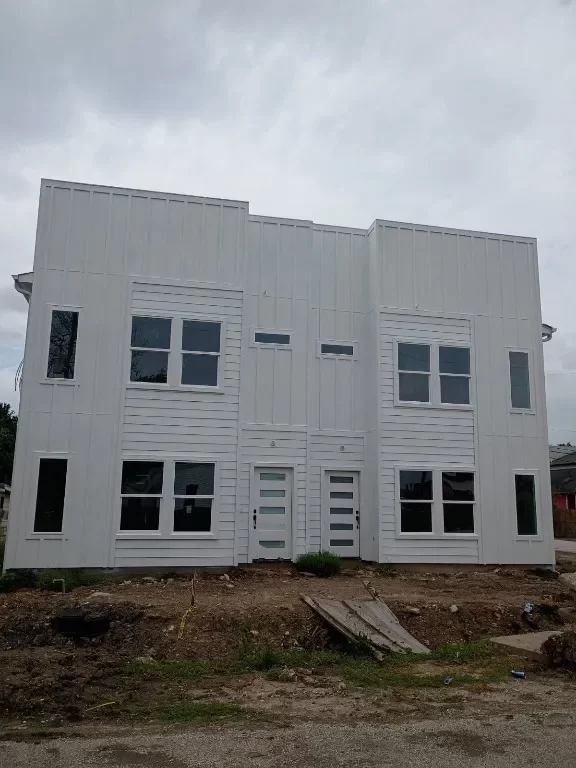 2BR Multi-Family for Sale in Houston, TX