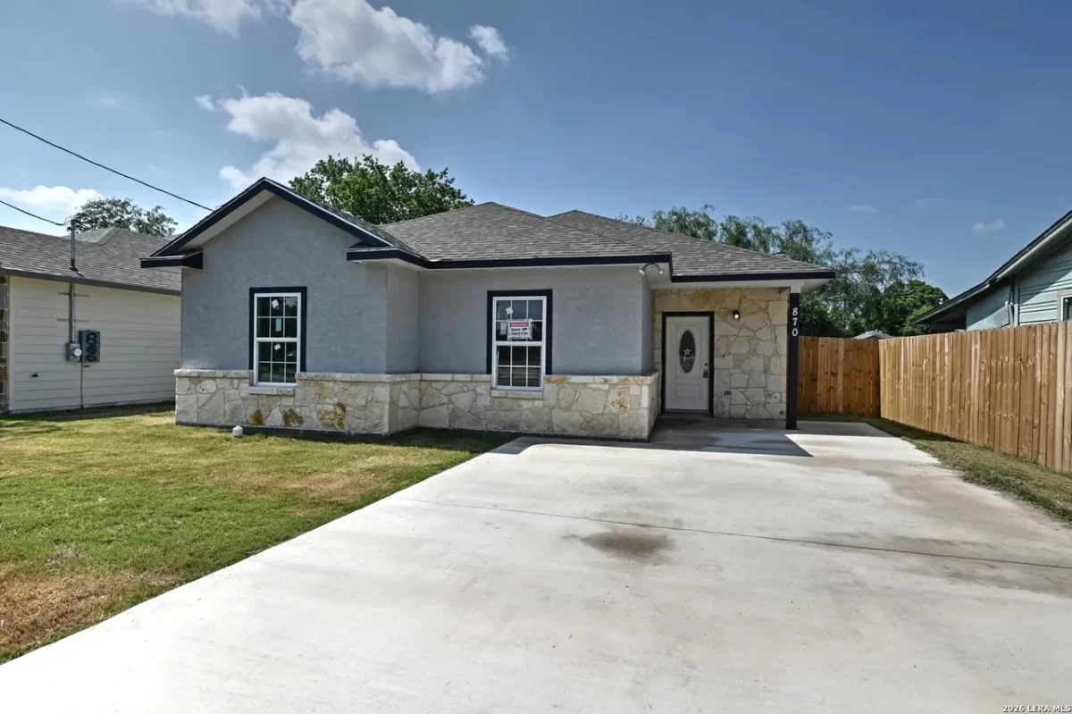 3BR House for Sale in San Antonio, TX