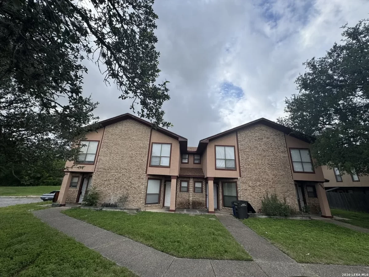 2BR House for Rent in San Antonio, TX