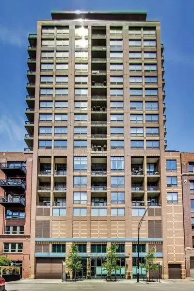 2BR Condo for Rent in Chicago, IL