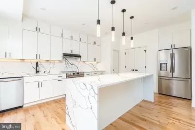 3BR Townhouse for Sale in Philadelphia, PA