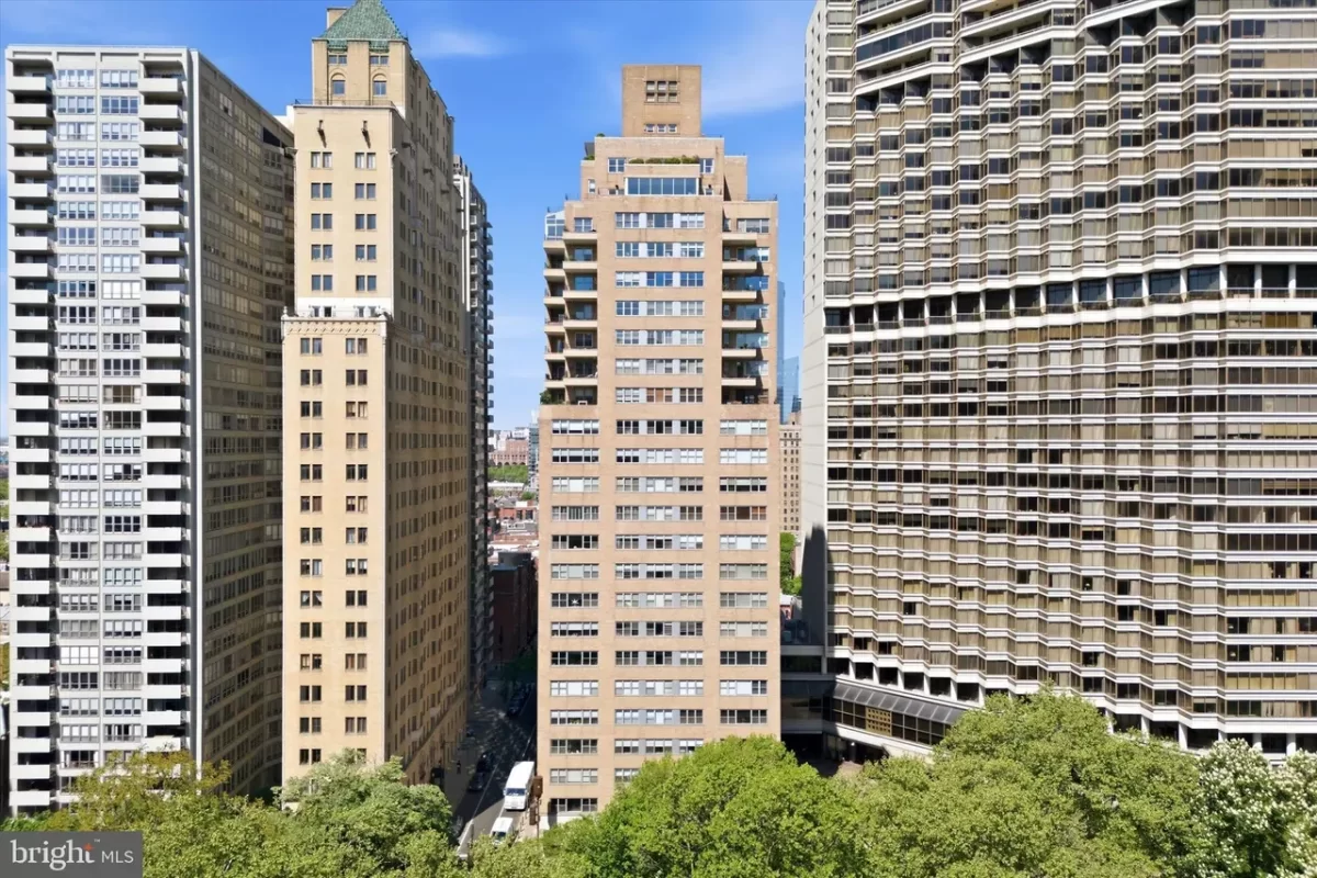 2BR Condo for Sale in Philadelphia, PA