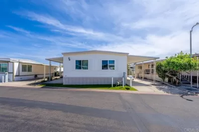 2BR Mobile Home for Sale in Chula Vista, CA