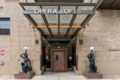 2BR Condo for Sale in Chicago, IL