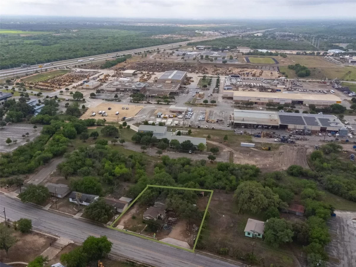 7BR Multi-Family for Sale in San Antonio, TX
