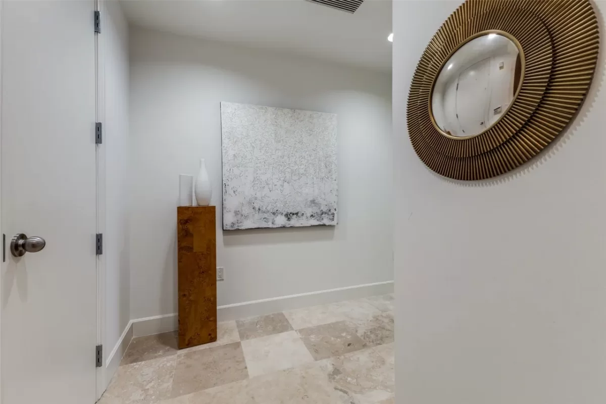1BR Condo for Sale in Dallas, TX