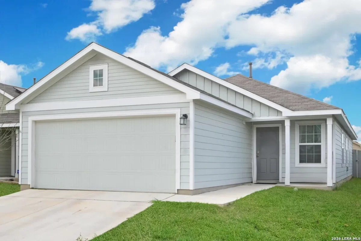 3BR House for Sale in San Antonio, TX
