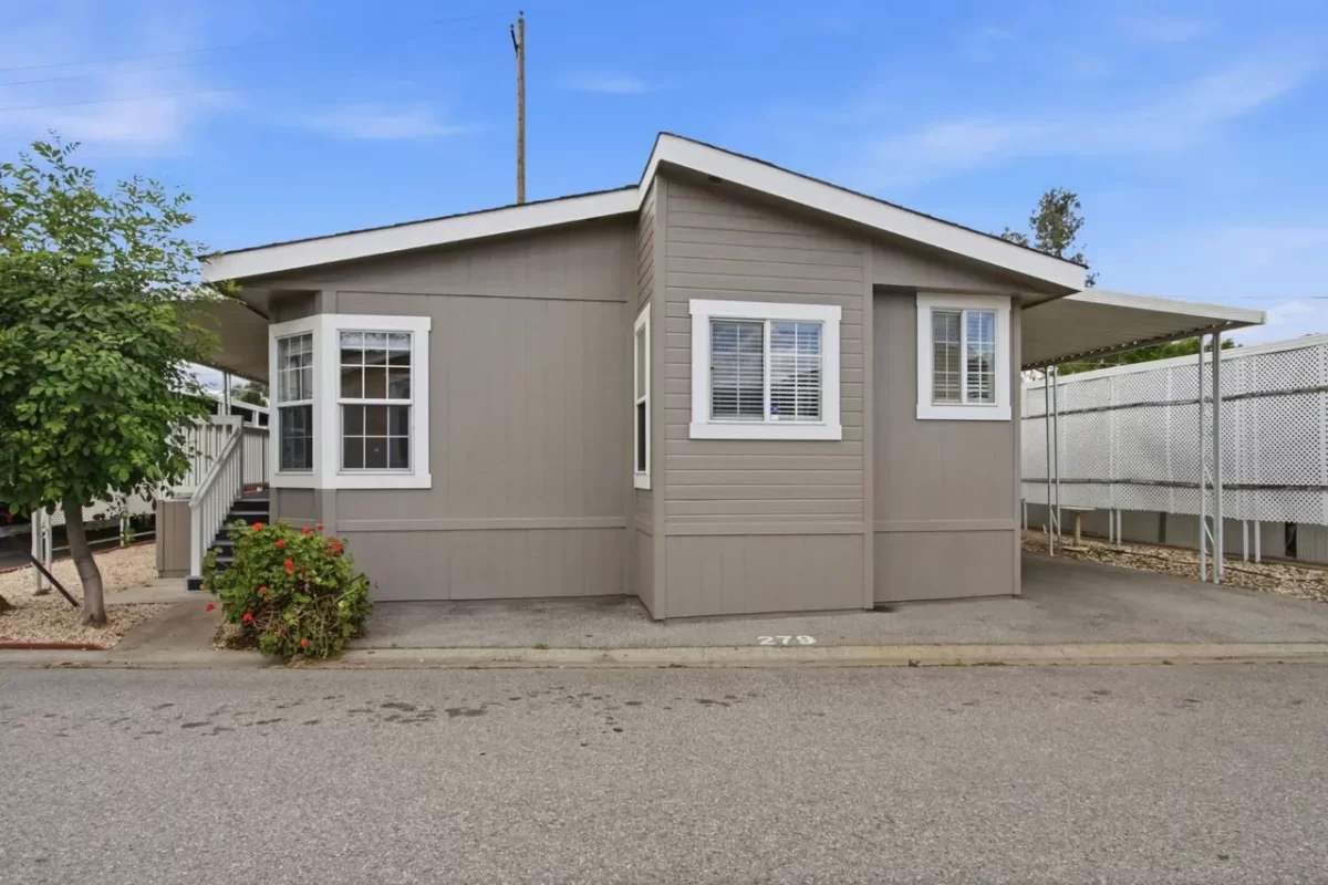3BR Mobile Home for Sale in San Jose, CA