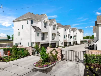 3BR House for Sale in Houston, TX