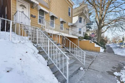 6BR Multi-Family for Sale in Bayonne, NJ